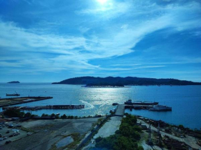 Lovely Seaview Condo TII @ Jesselton Quay